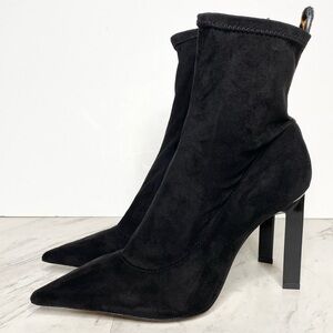 Schutz Benine Black Pointy Toe Bootie 10B